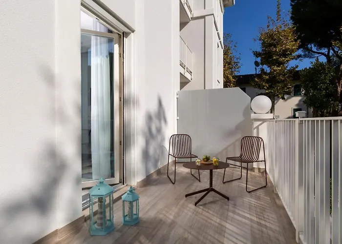 Elegance ריצ'יונה