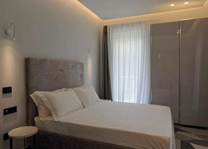 Elegance ריצ'יונה