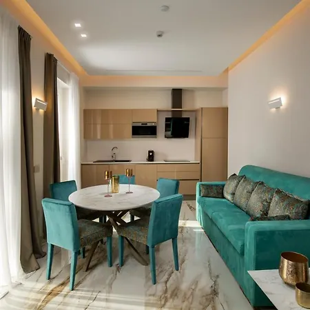 Elegance 4* Ριτσιόνε