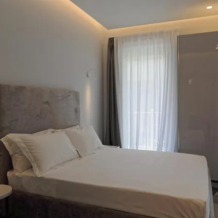 Elegance Риччоне