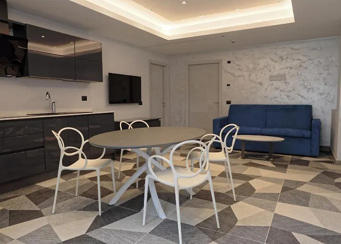 Aparthotel Elegance 4*