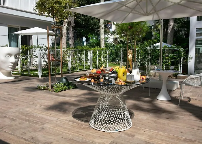 Elegance 4* Riccione